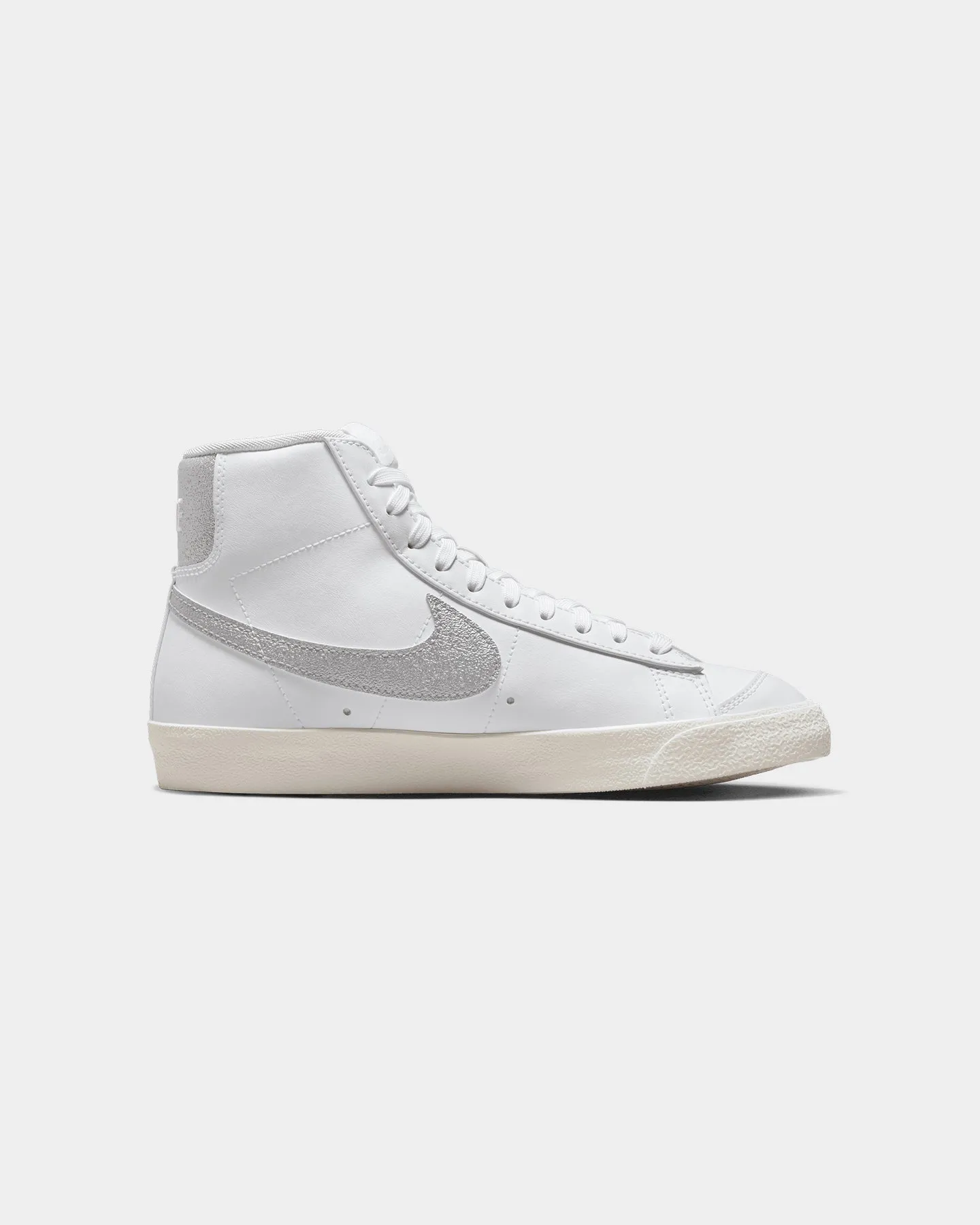 Nike Women's Blazer Mid '77 White/Metallic midsole mesh panels