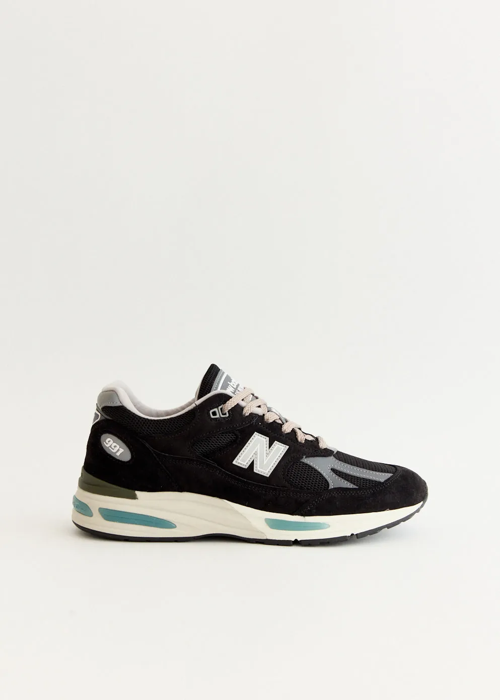 skaters runners' speed MADE in UK 991v2 'Black' Sneakers