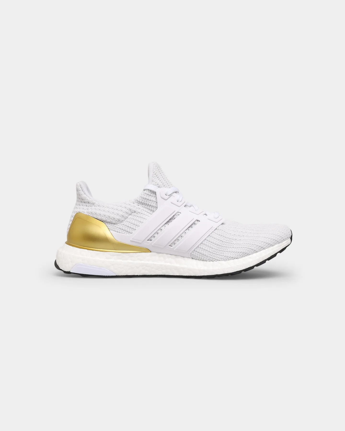 Foot Glow Narrow Fit Adidas Ultraboost 4.0 DNA Cloud white/Cloud White/Gold Metallic