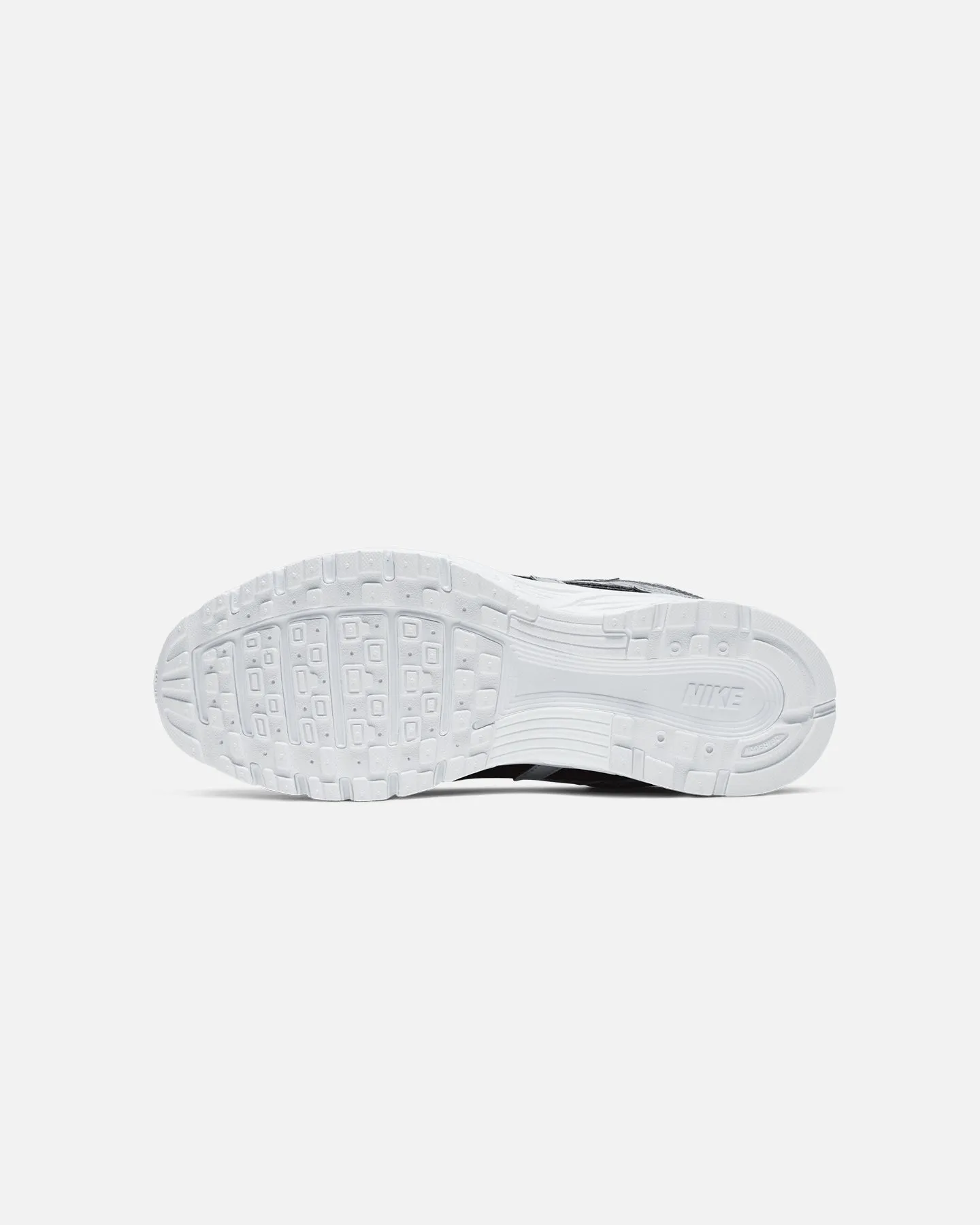 evening run Road grip Nike P-6000 Pure Platinum/White