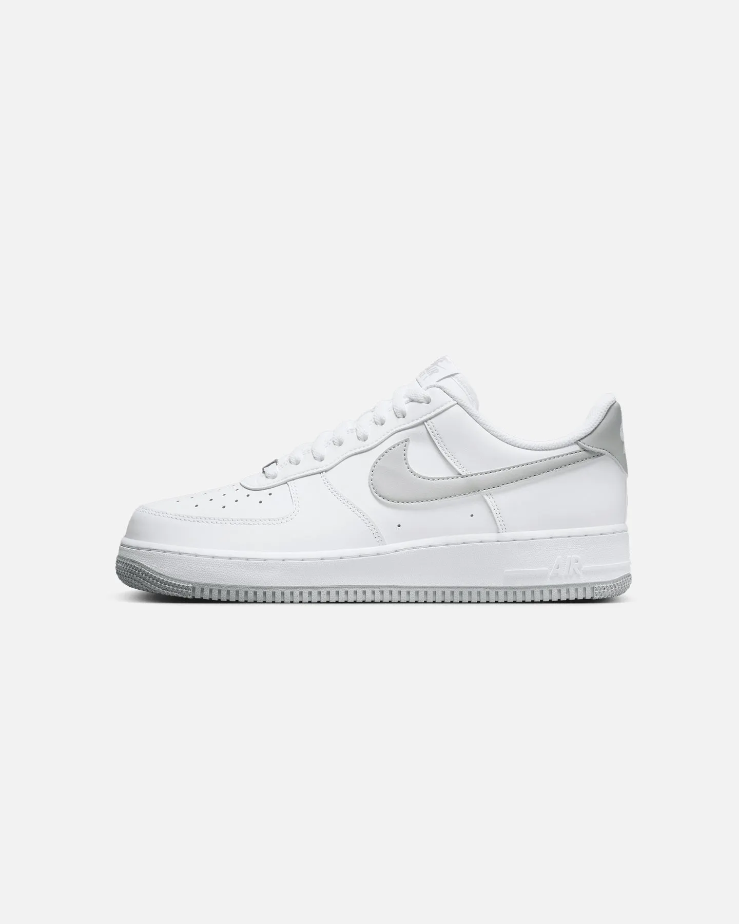 Cross Road Smooth Soles Nike Air Force 1 '07 Essentials "Light Grey" White/Smoke Grey