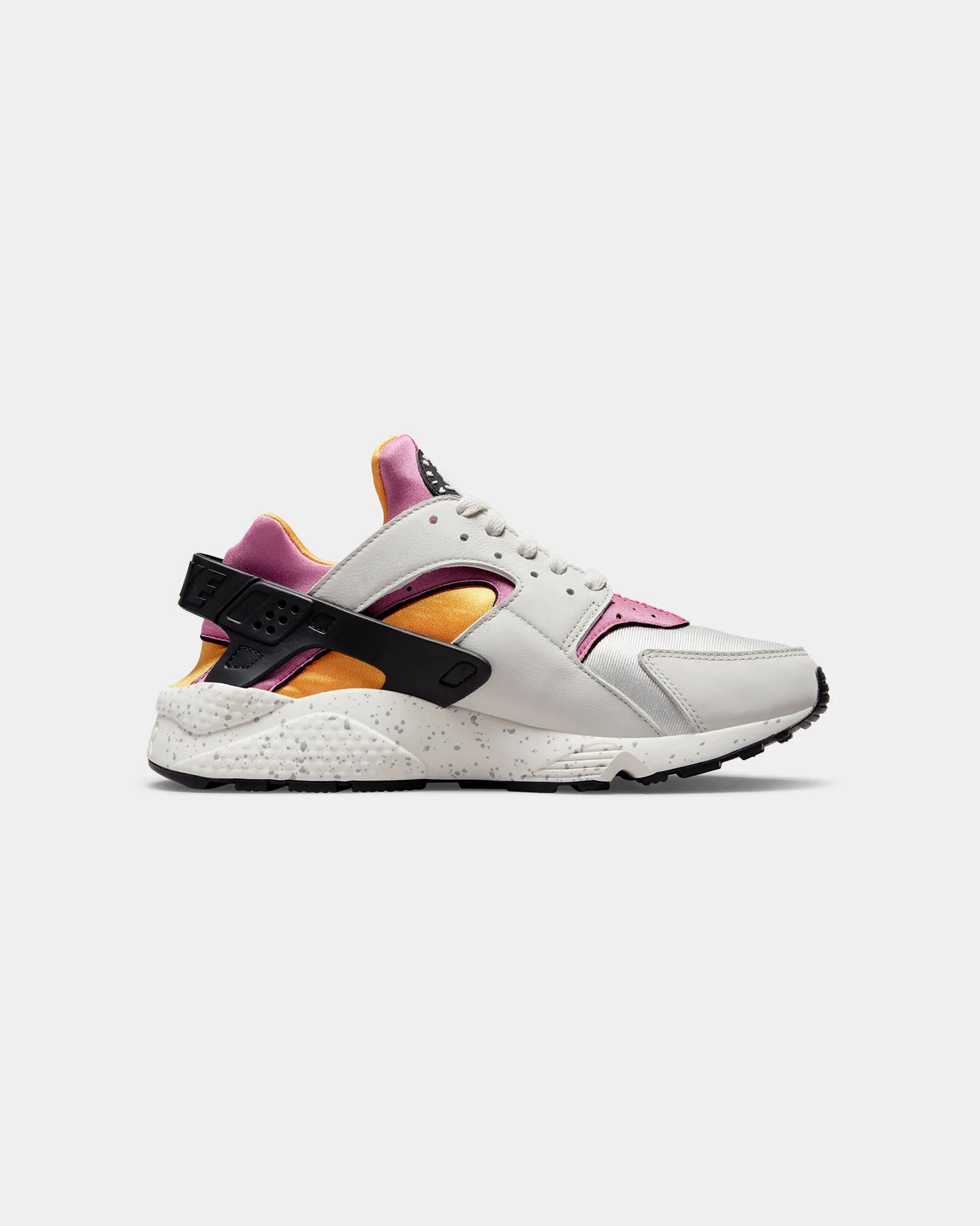 Everyday Easy Wear Nike Air Huarache Light Bone/Lethal Pink