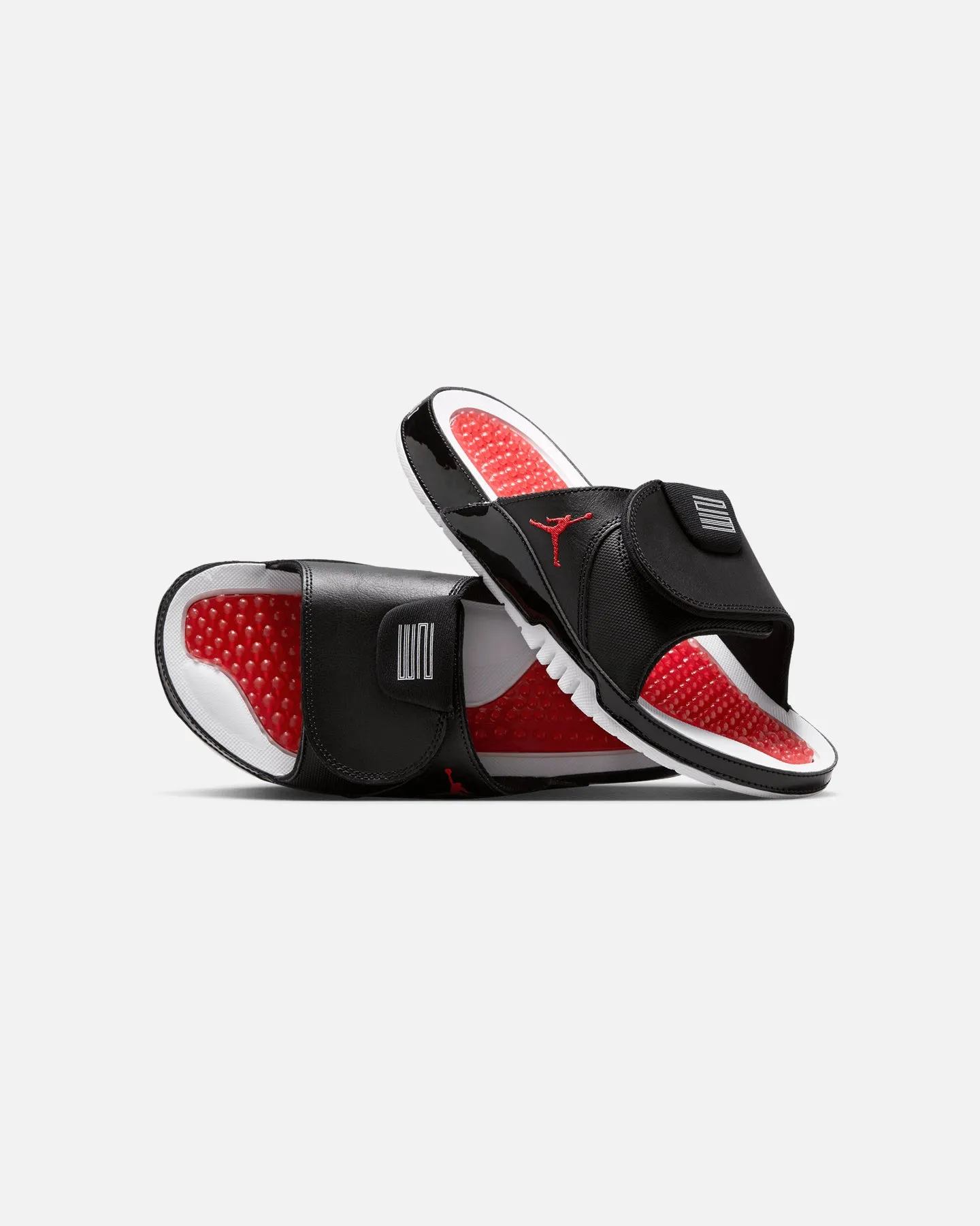 Jordan Hydro XI Retro Slides Black/White Petite Fit Snow Warm