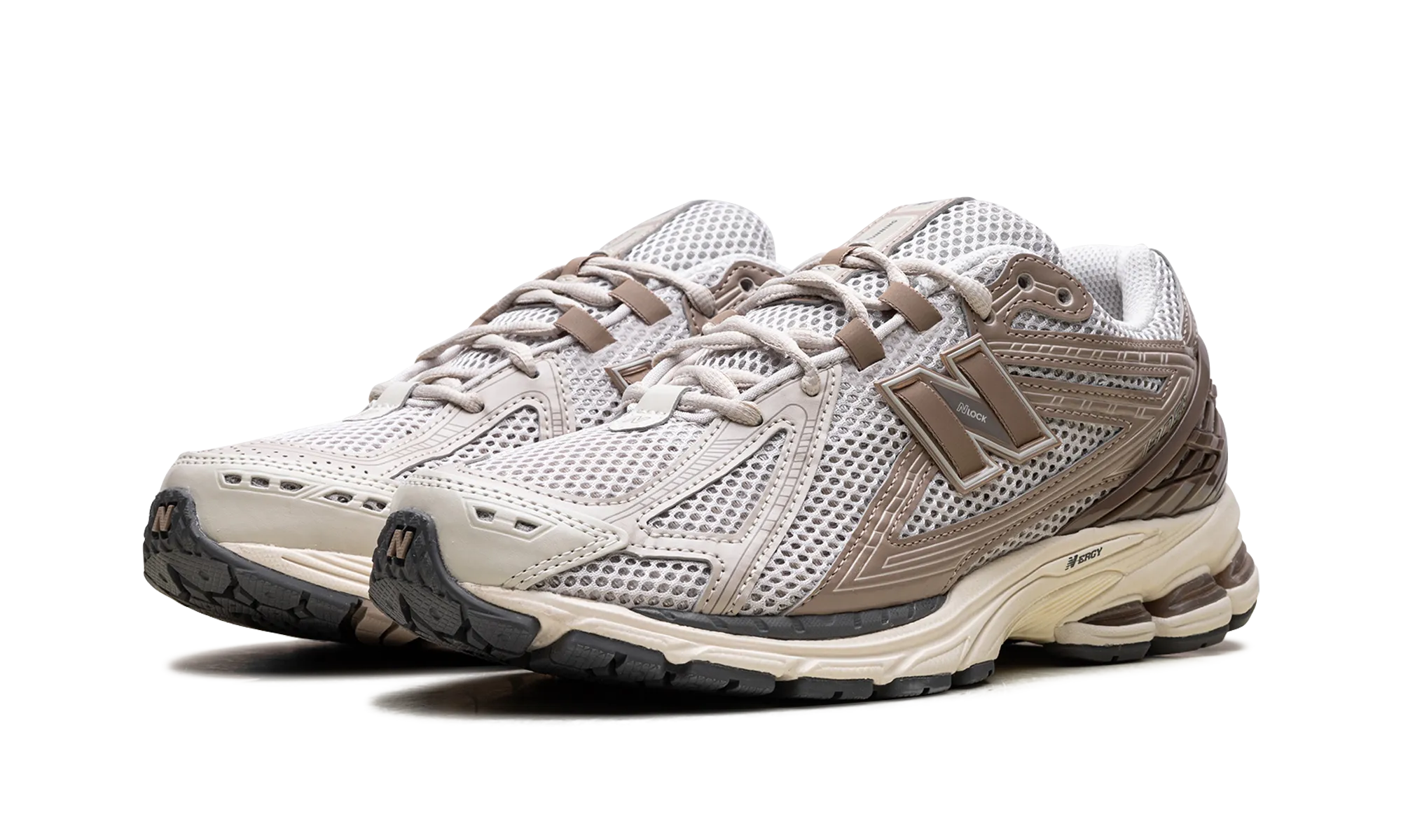 cushioned - footbed - material - plushness shoes running with knee braces 1906R "Beige Vachetta"