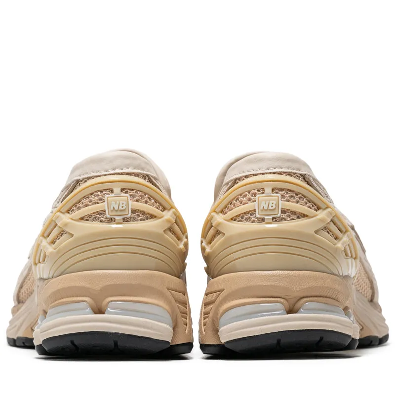 Cool Touch New Balance 1906L - Bisque