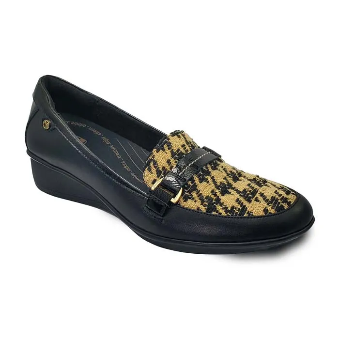 Womens Revere Montmarte in Houndstooth Quick On Flexible Midsole