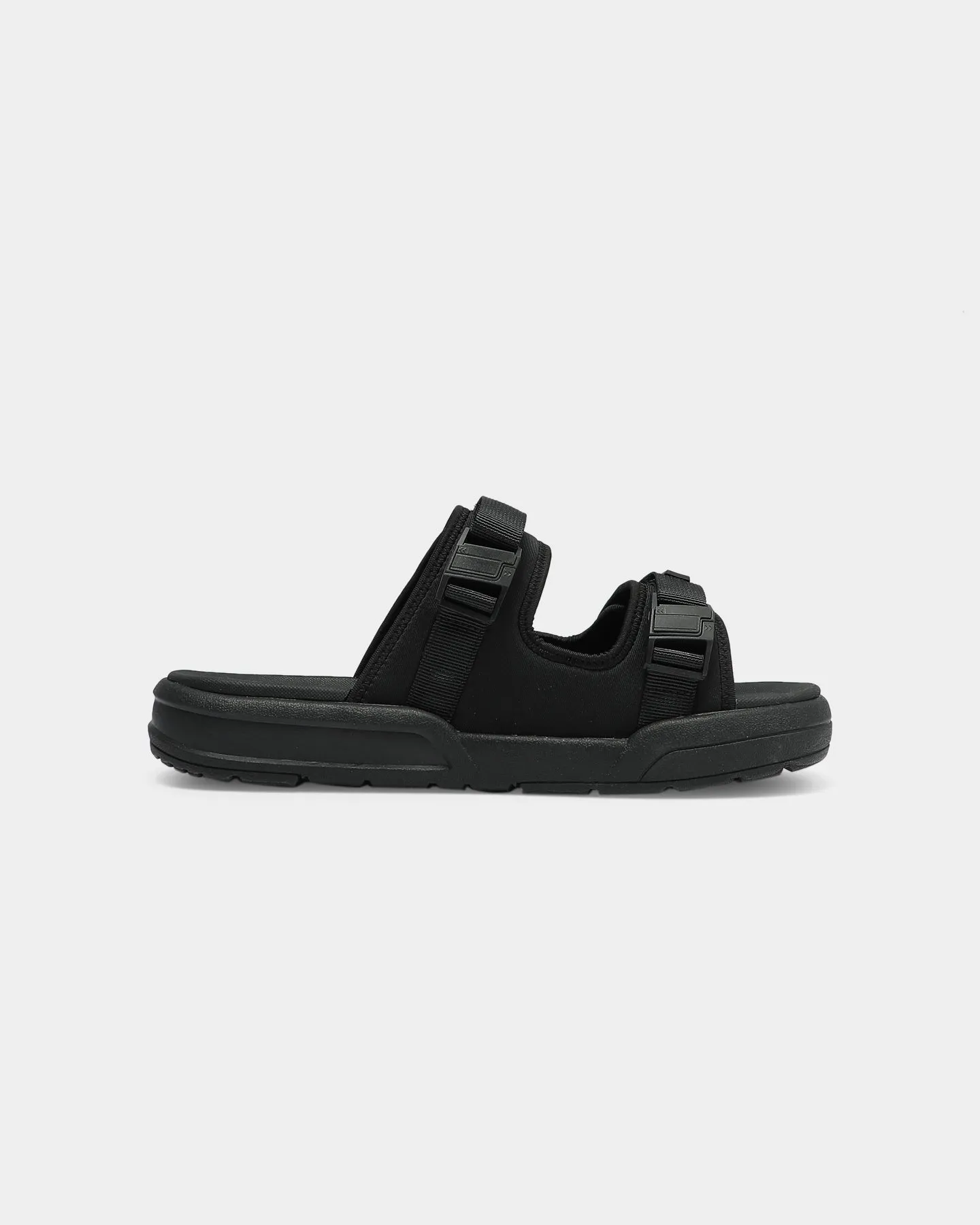 Comfort Curve SEICHI Sandoru Ni Shoes Black