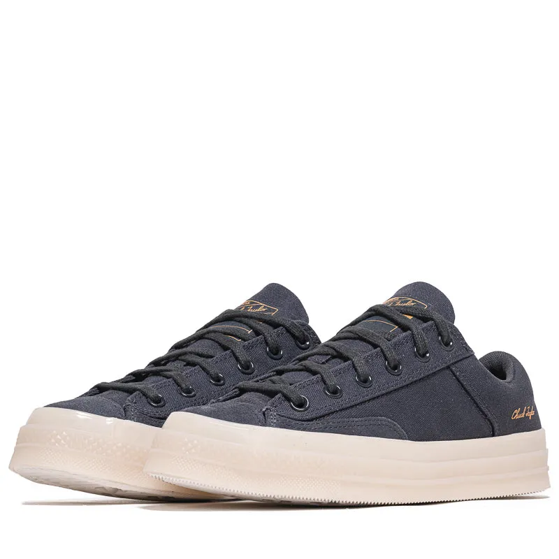 Everyday Touch Endurance Style. Converse Chuck 70 Maquis Ox - Nightfall Grey/Gold