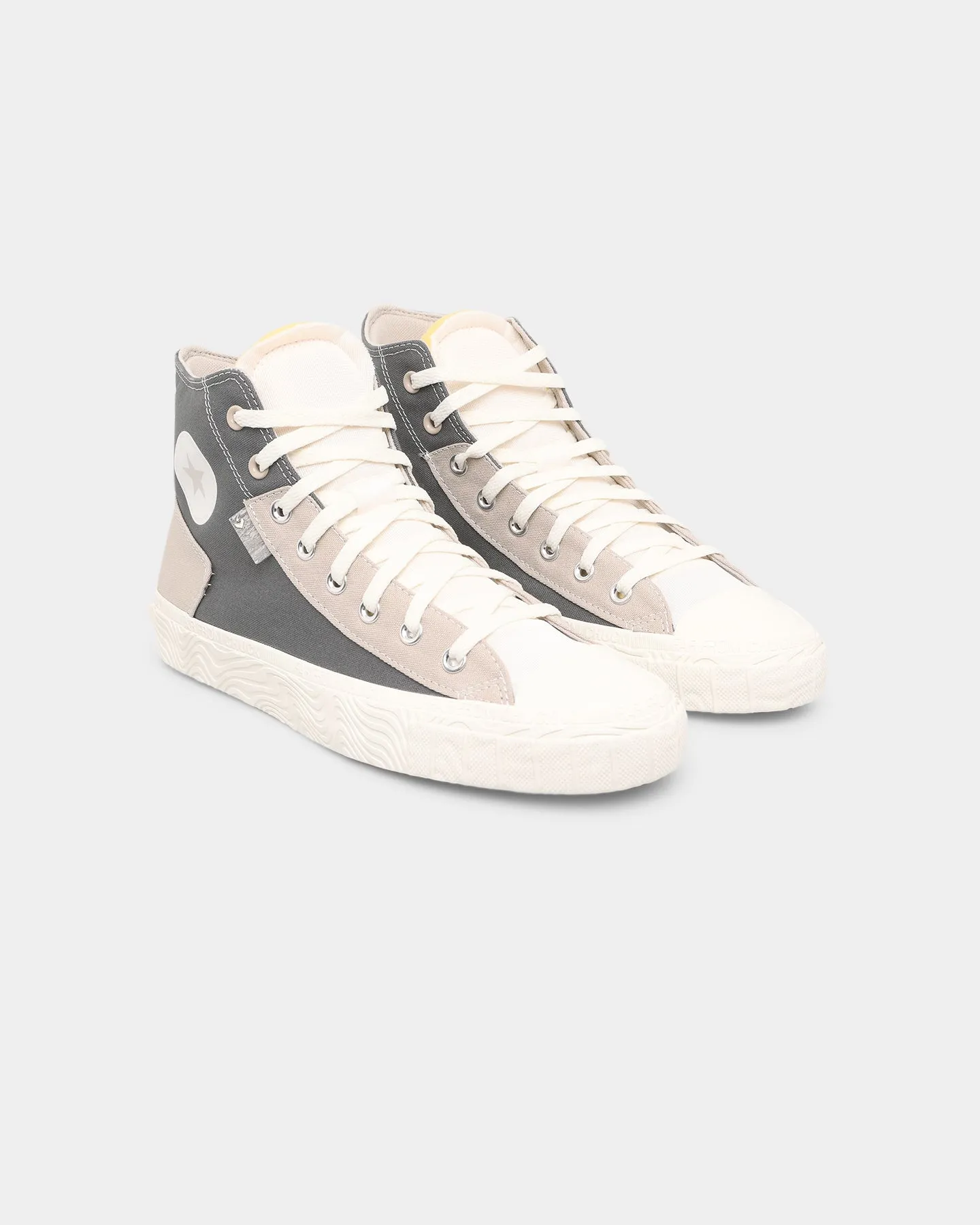 Converse Chuck Taylor Alt Star Hi-Top Iron Grey/Papyrus Pose Ready Satin Glow