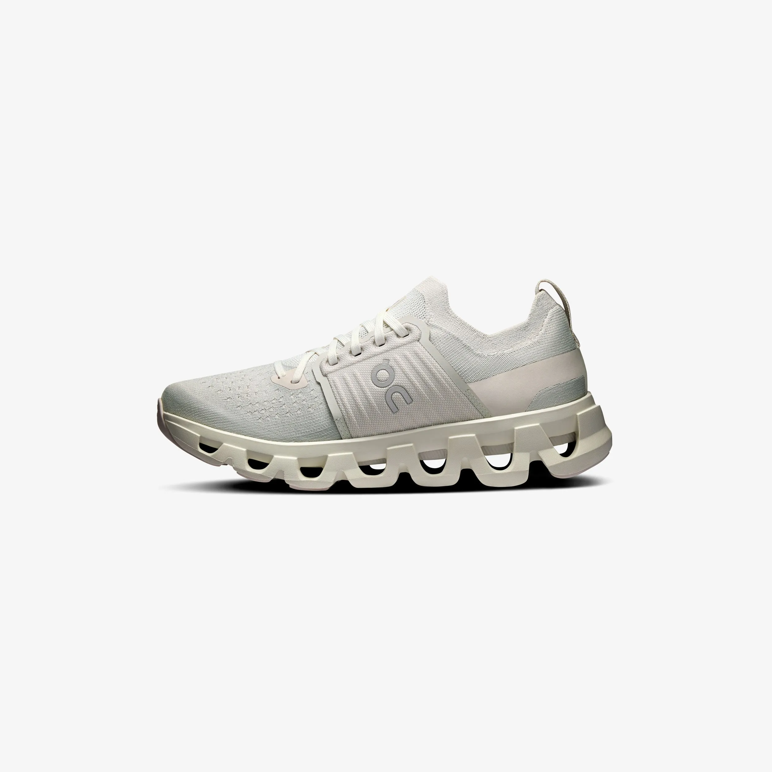 Wmns Cloudswift 4 Comfy Step Lateral Stabilizer
