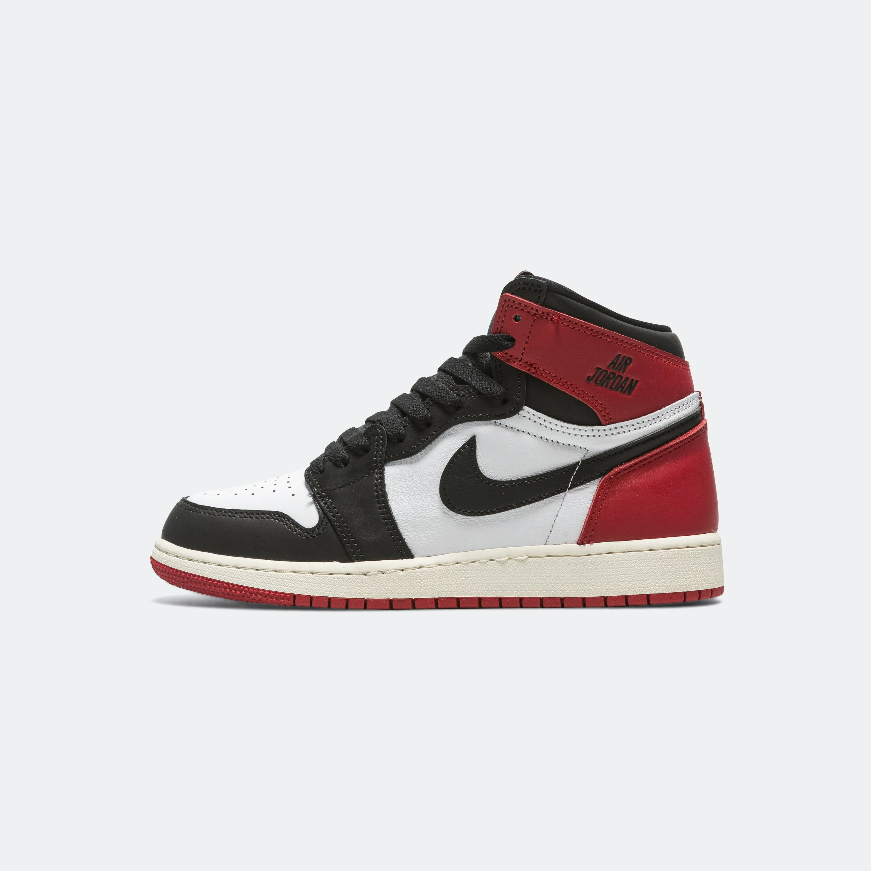 Air Jordan 1 Retro High OG (GS) - White/Black-Varsity Red-Sail Stay Dry Shock Resistance