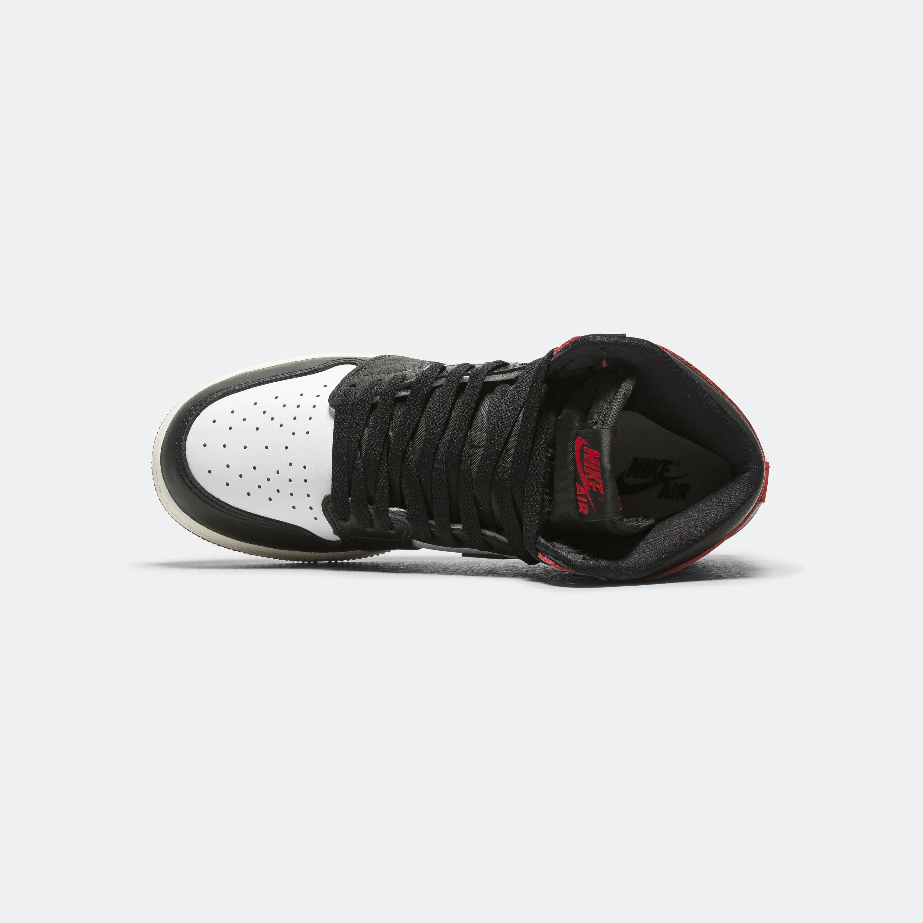 clean design Weekend Look Air Jordan 1 Retro High OG (GS) - White/Black-Varsity Red-Sail