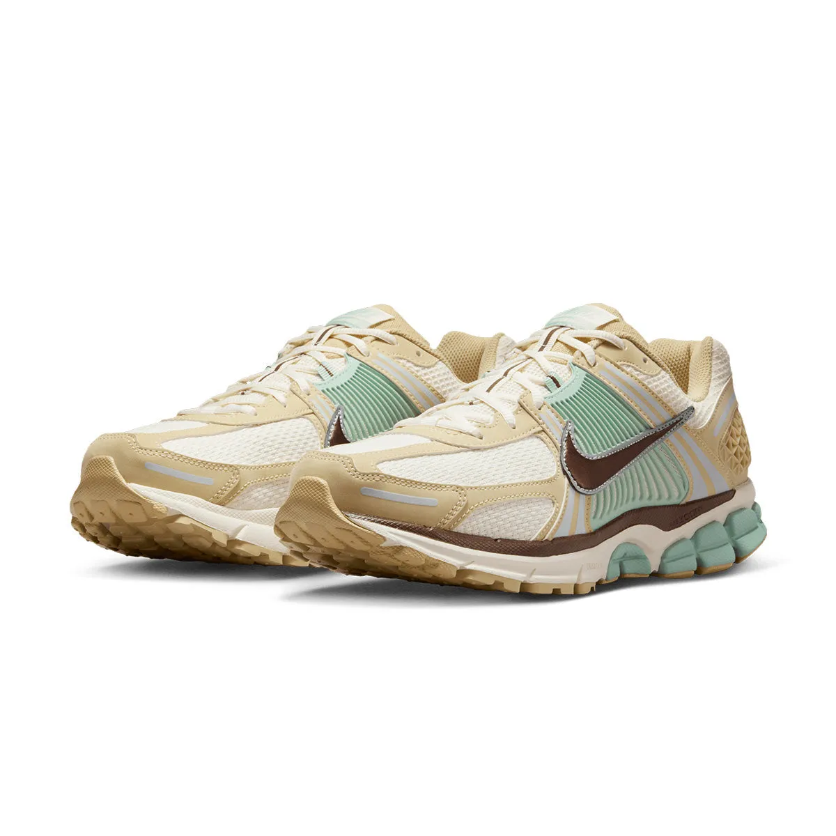 Zoom Vomero 5 SE 'Team Gold Seafoam' Urban Walk Stage Glow