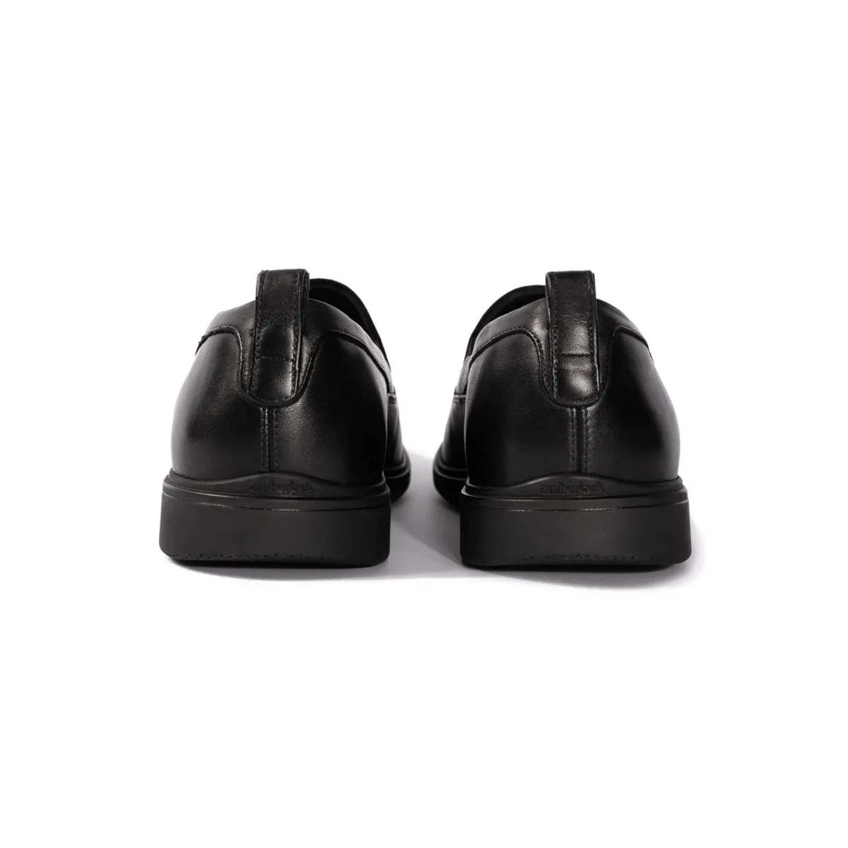 Amberjack Men's The Slip-On Obsidian Leather foldable Smooth Flex