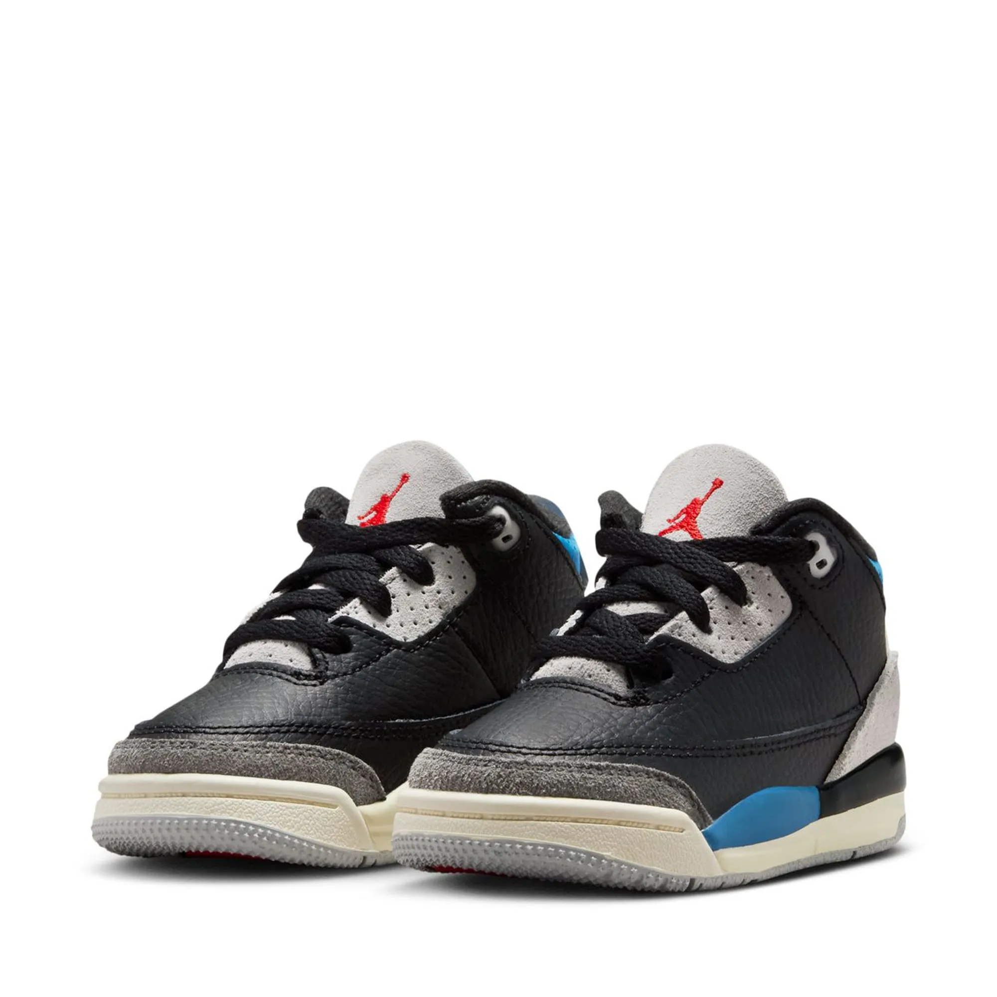 Jordan 3 Retro OG 'Rare Air' (TD) - Black/Chile Red Layered cushioning Dynamic response