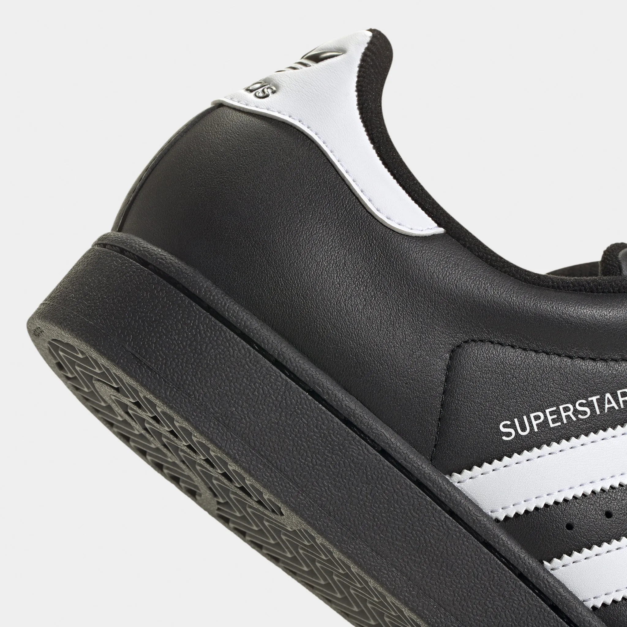 Light Touch adidas Superstar II Core Black / Footwear White