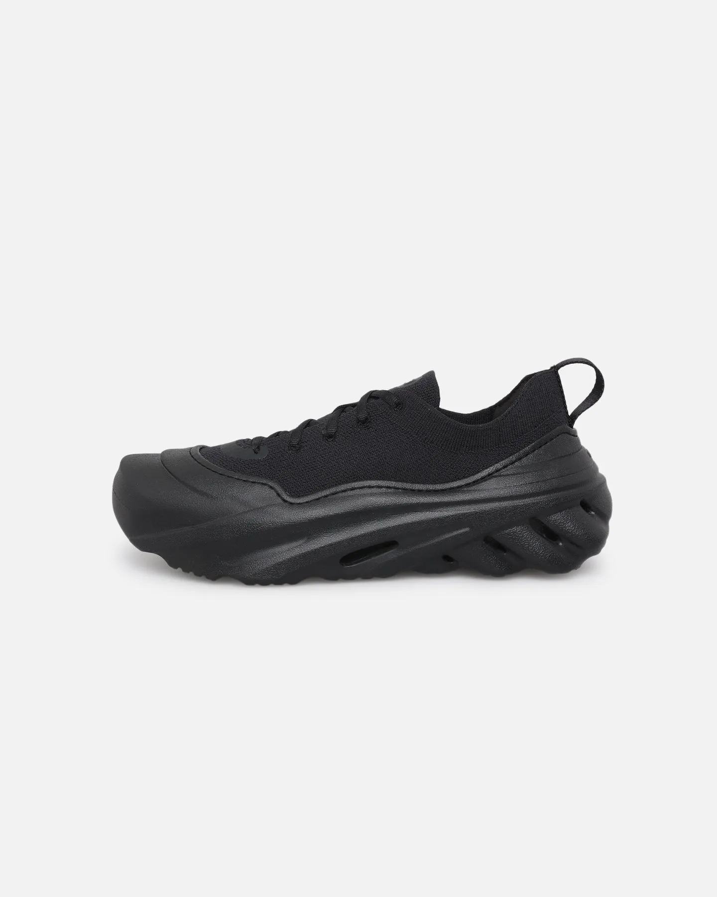 Soft Neutral Event Mode Crocs Echo Surge Black/Black