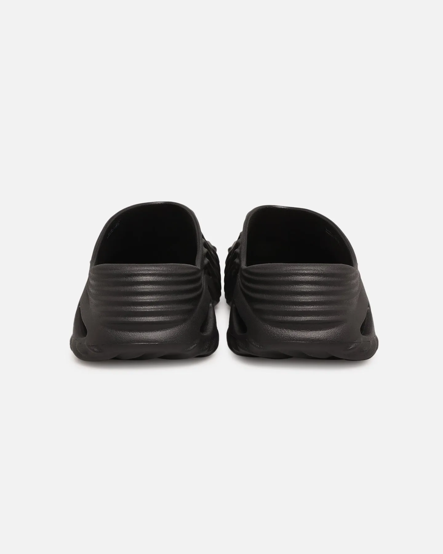 Smart Look Crocs Echo Wave Black