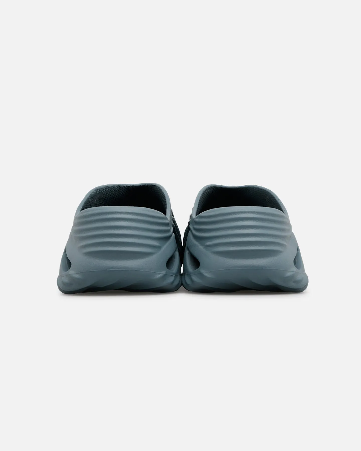 spring fresh Korean Trend Crocs Echo Wave Teal