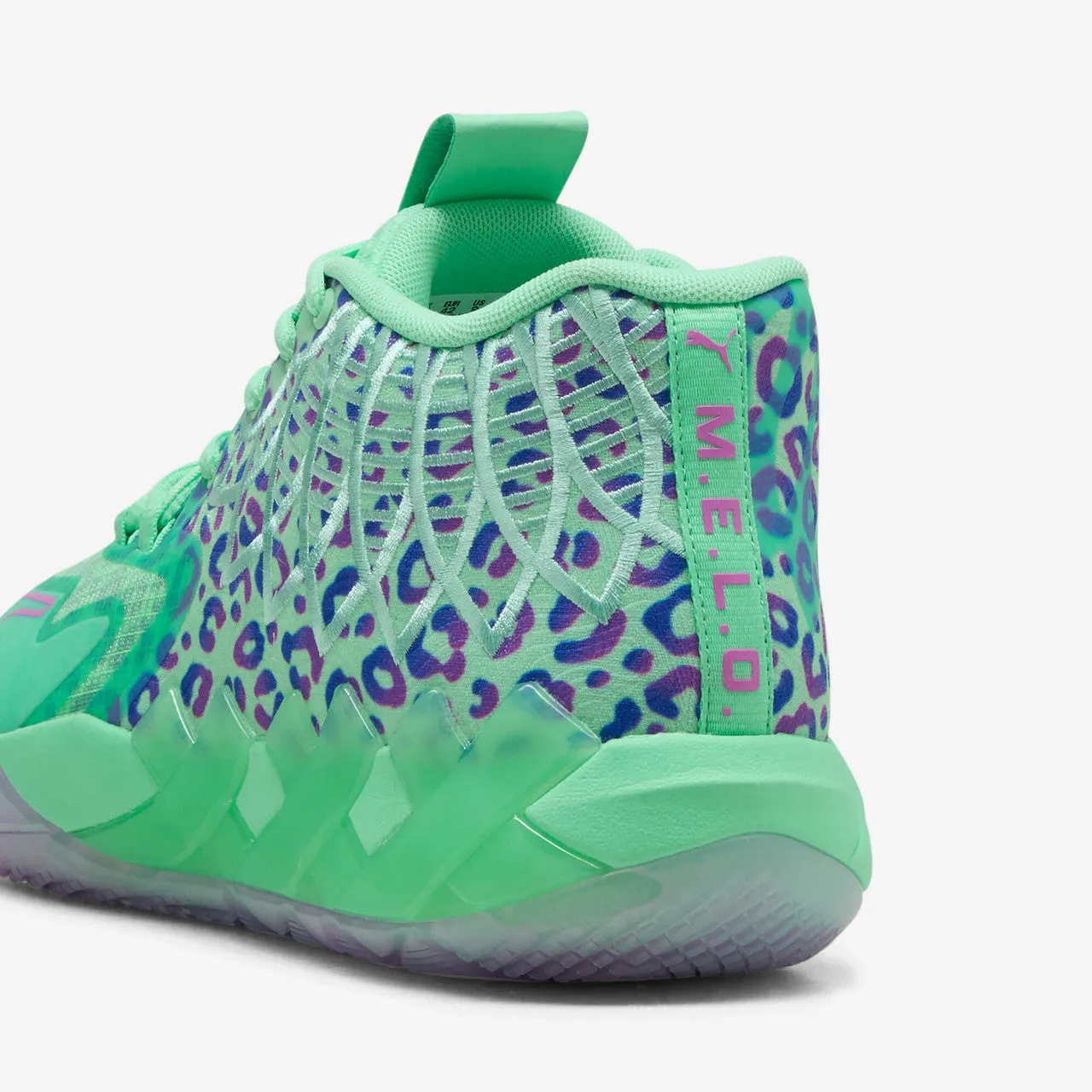MB.01 Alien Safari Cushioned lining