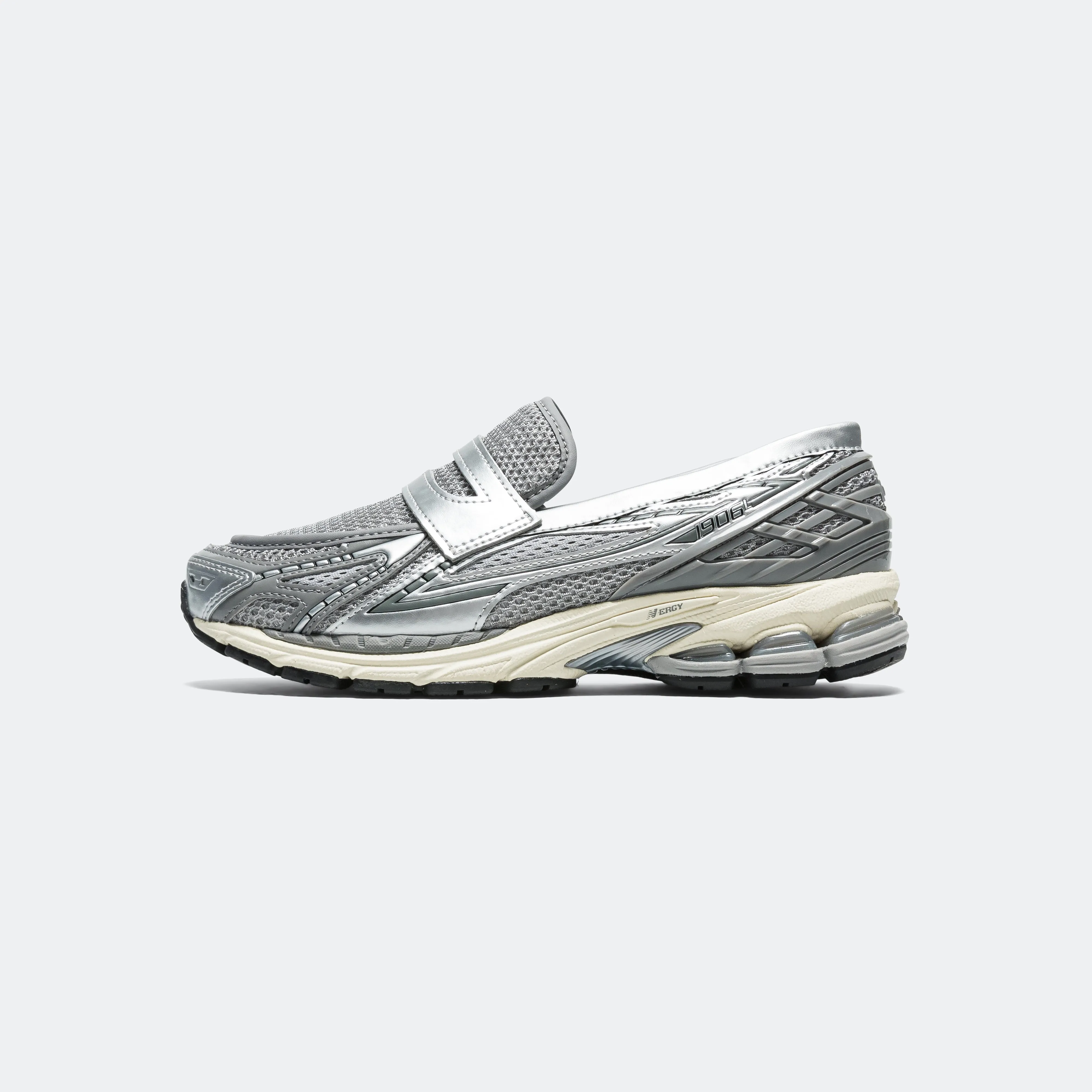 Cushioned Pace U1906LAE