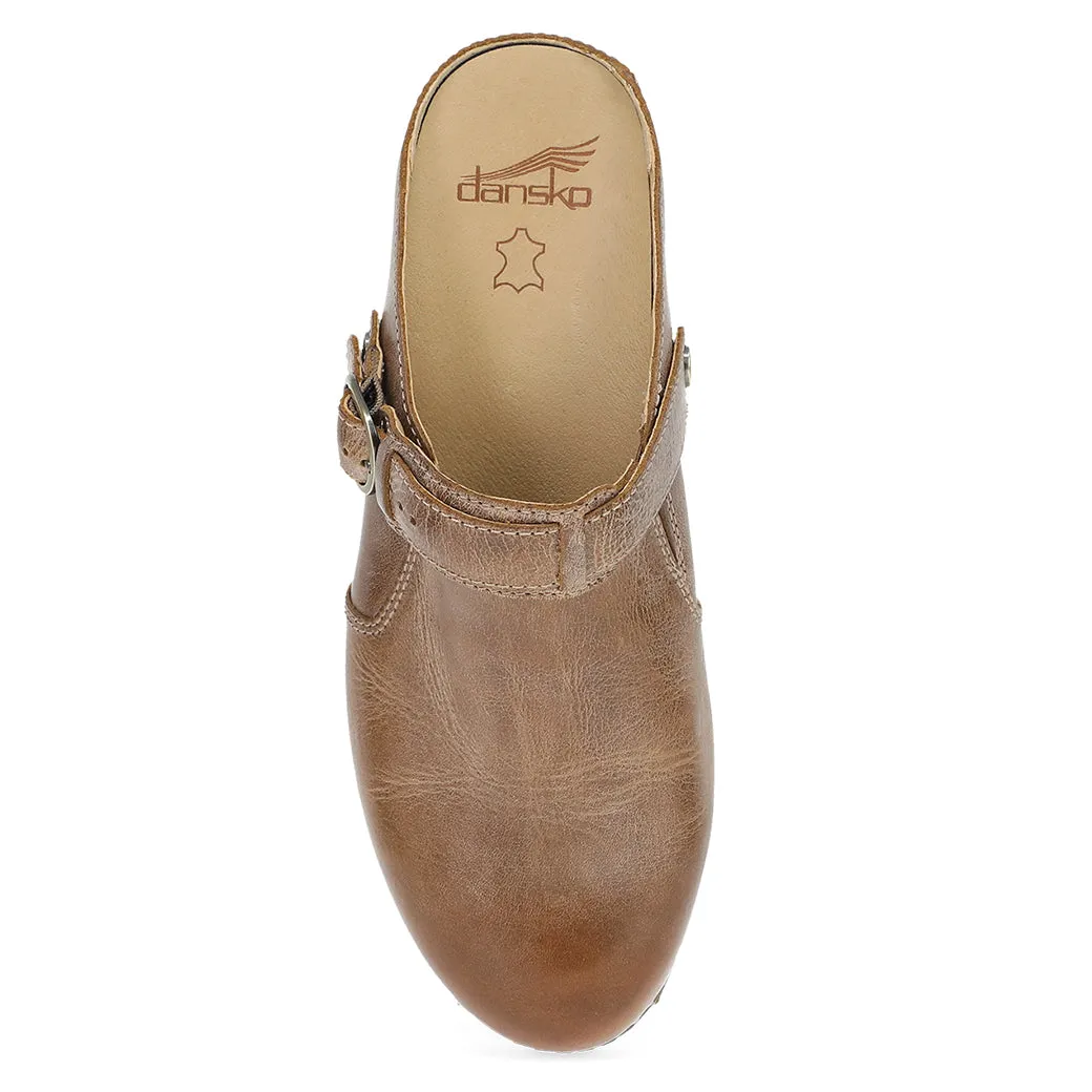 Womens Dansko Millie in Tan Slow Pace