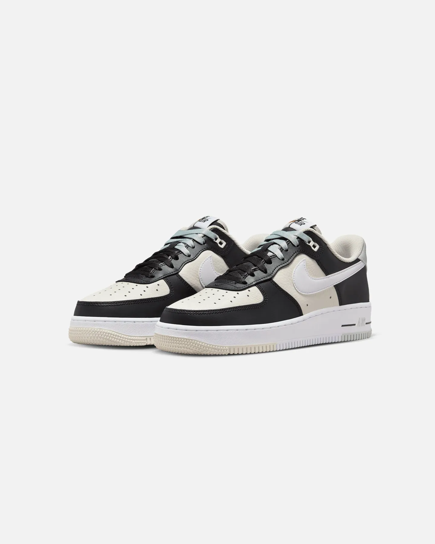 Gym Life Nike Air Force 1 '07 LV8 RMX "Split Black Phantom" Black/Silver