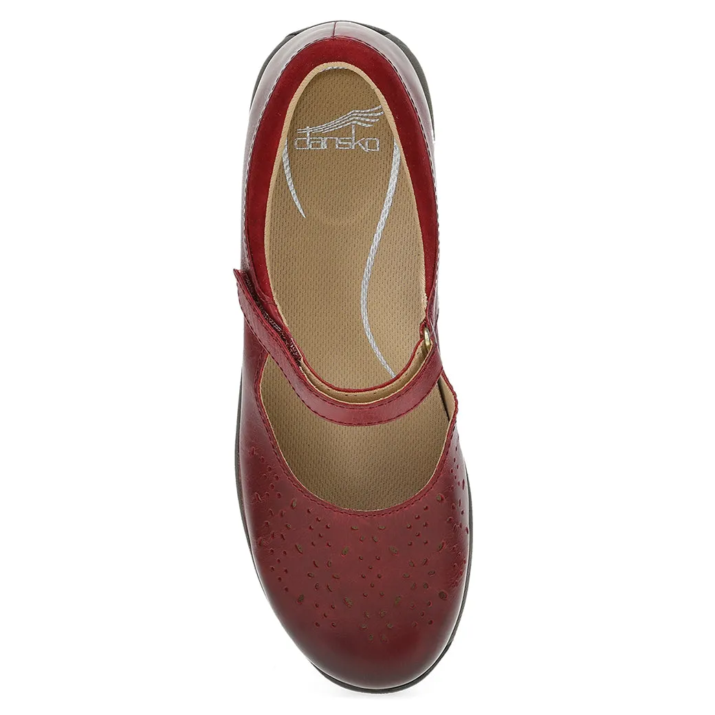 Womens Dansko Stacy in Red Stable clean look