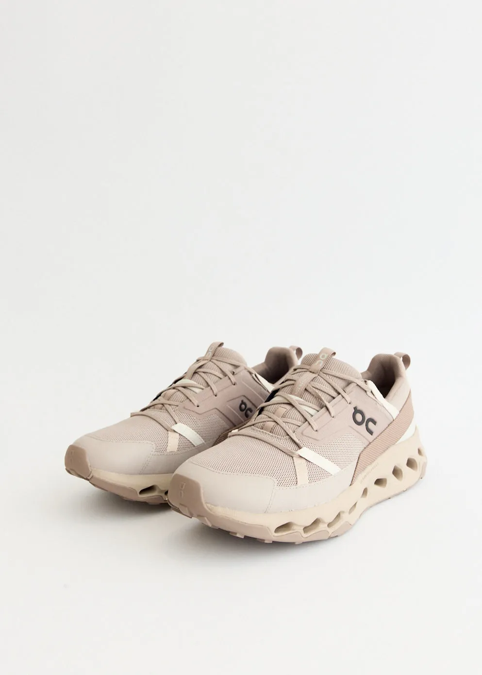 Stain-Resistant Mesh Cloudhorizon Sneakers