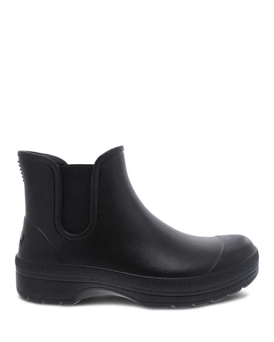 Ad Shoot Freedom Move Dansko Karmel