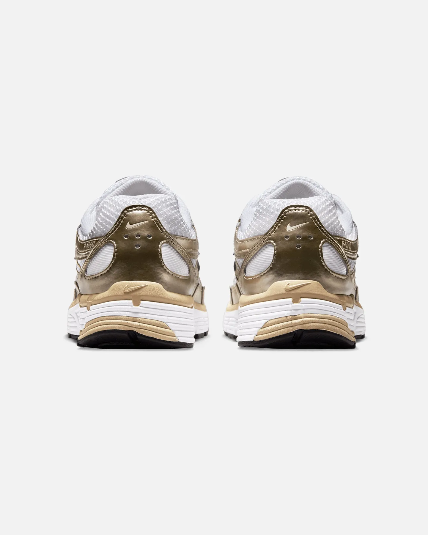 Nike Women's P-6000 White/Black Short - distance golfers - specific benefits