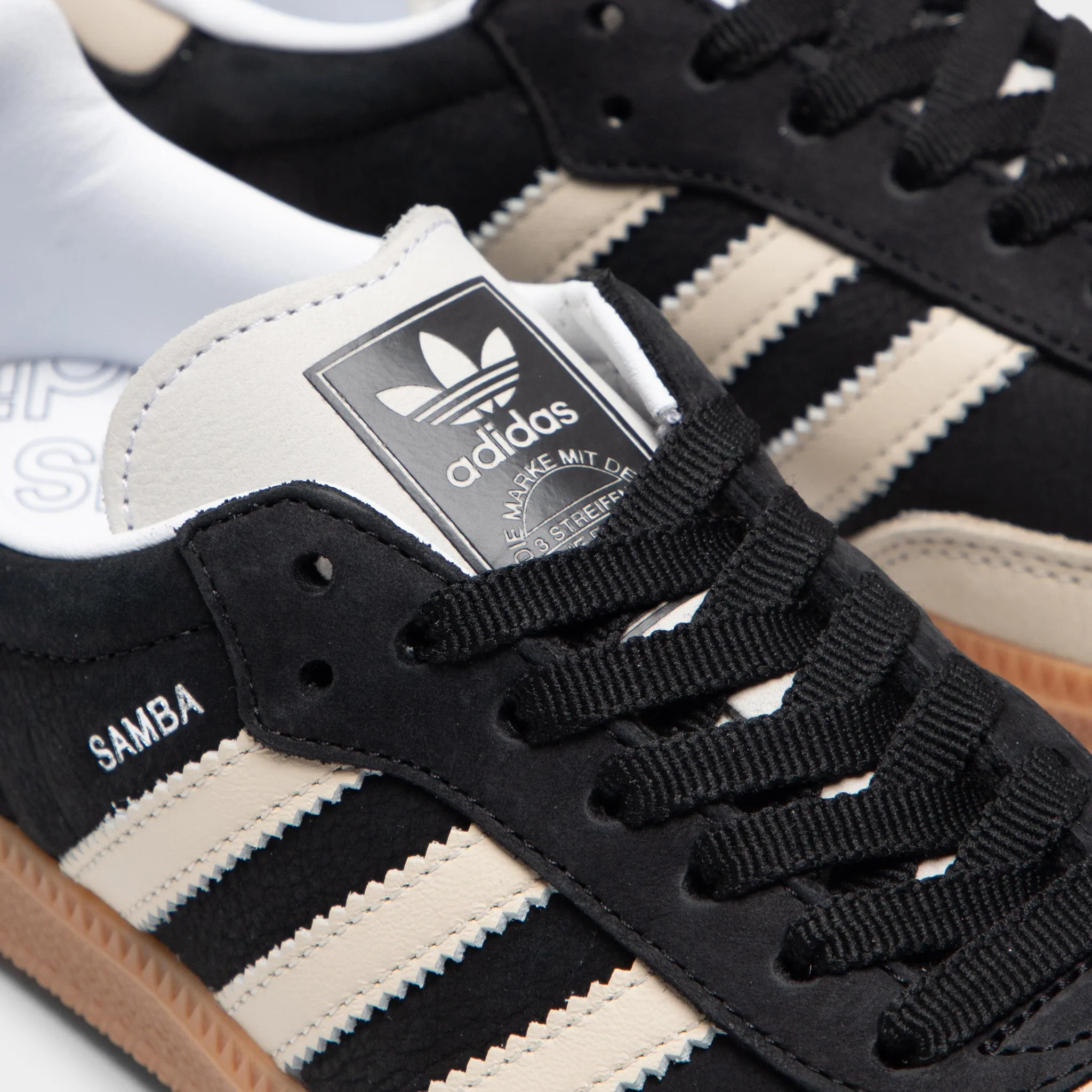 adidas Women's Samba OG Core Black / Wonder White - Silver Met. Daily Move Trail Climb
