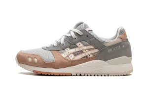Gel Lyte 3 OG "White Sage Brown" Step Stability Calm Hike