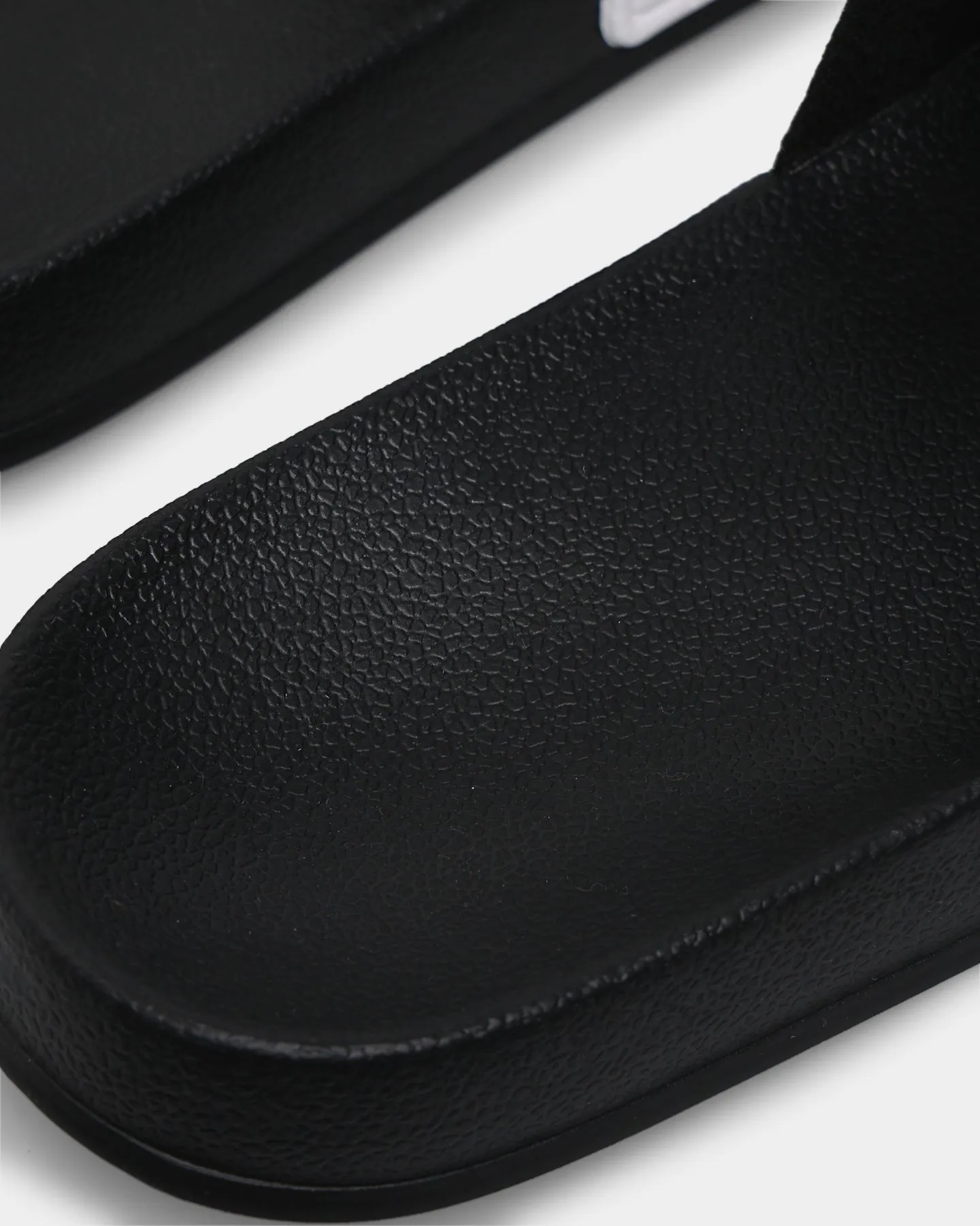 Wide toe box Rapid pace Dope Slides White/Black