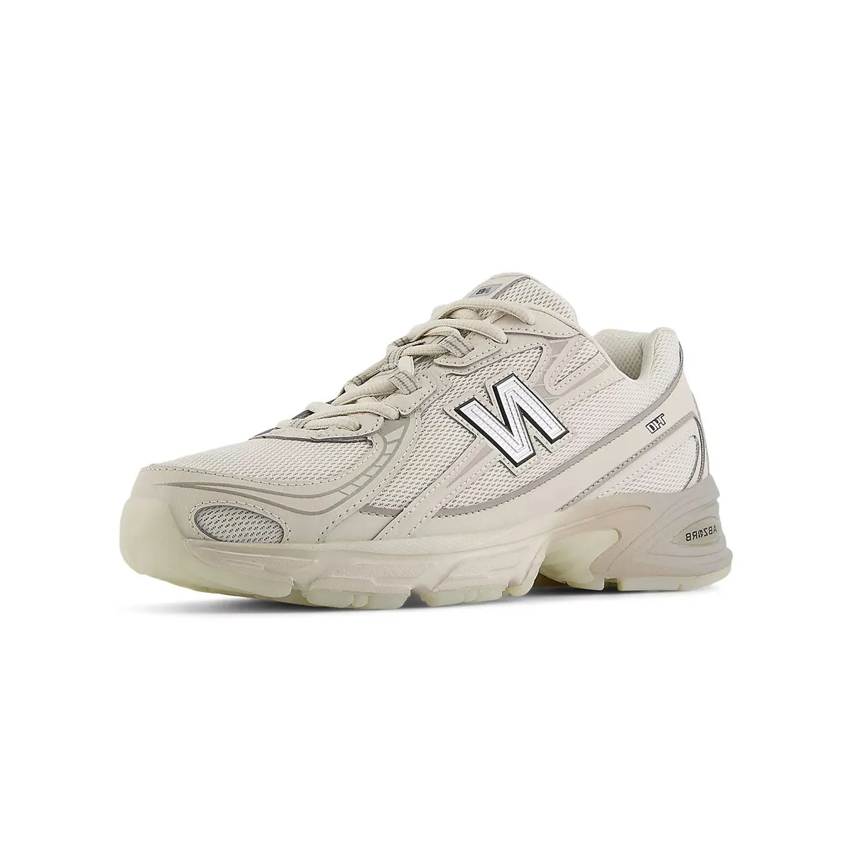 Endurance 740 'Moonbeam Arid Stone'