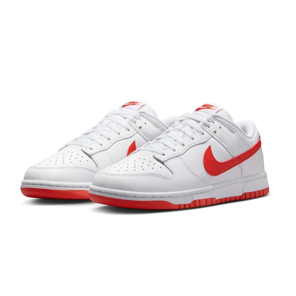 Active Wear Dunk Low Retro 'Picante Red'