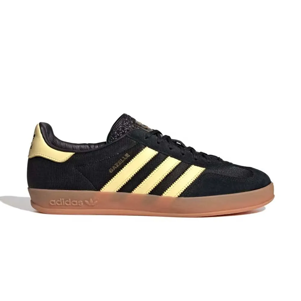 Gazelle 'Almost Yellow' Pond Walk Icon Walk