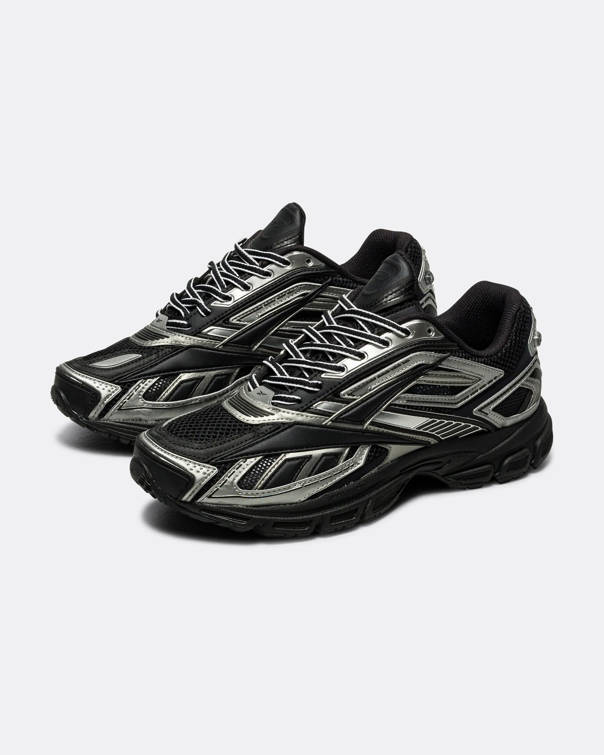 Premier Road Ultra - Black Metallic Cold Friendly Universal Look