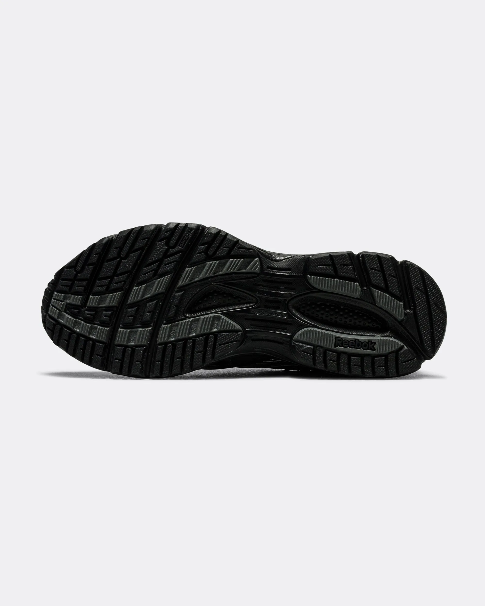Premier Road Ultra - Black Metallic Knit Upper Water Resistant Weave