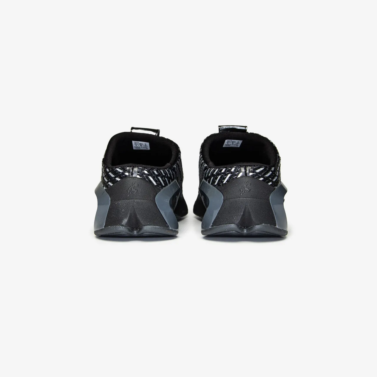 Gel-Styrax x Novalis Responsive Movement Precision Stitching