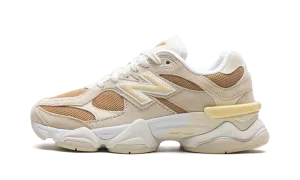 9060 "Brown Ivory White" weekend - runner