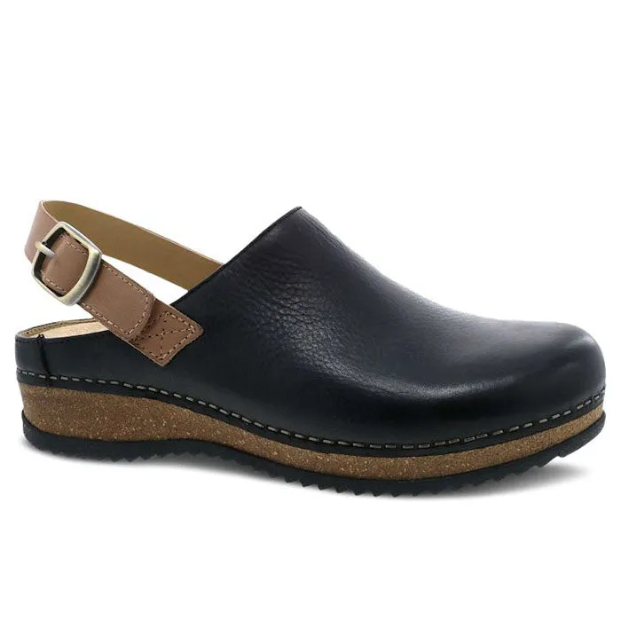 Outdoor Adventure Womens Dansko Merrin in Black