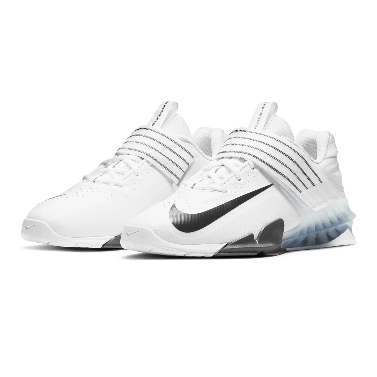 Lightweight Use Bold Color Scheme Nike Savaleos