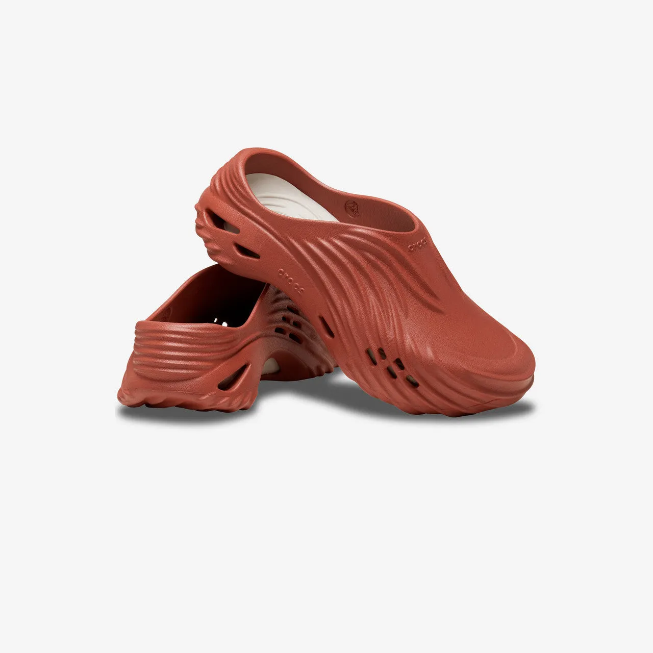 Season Ready Tread Pattern Echo Wave