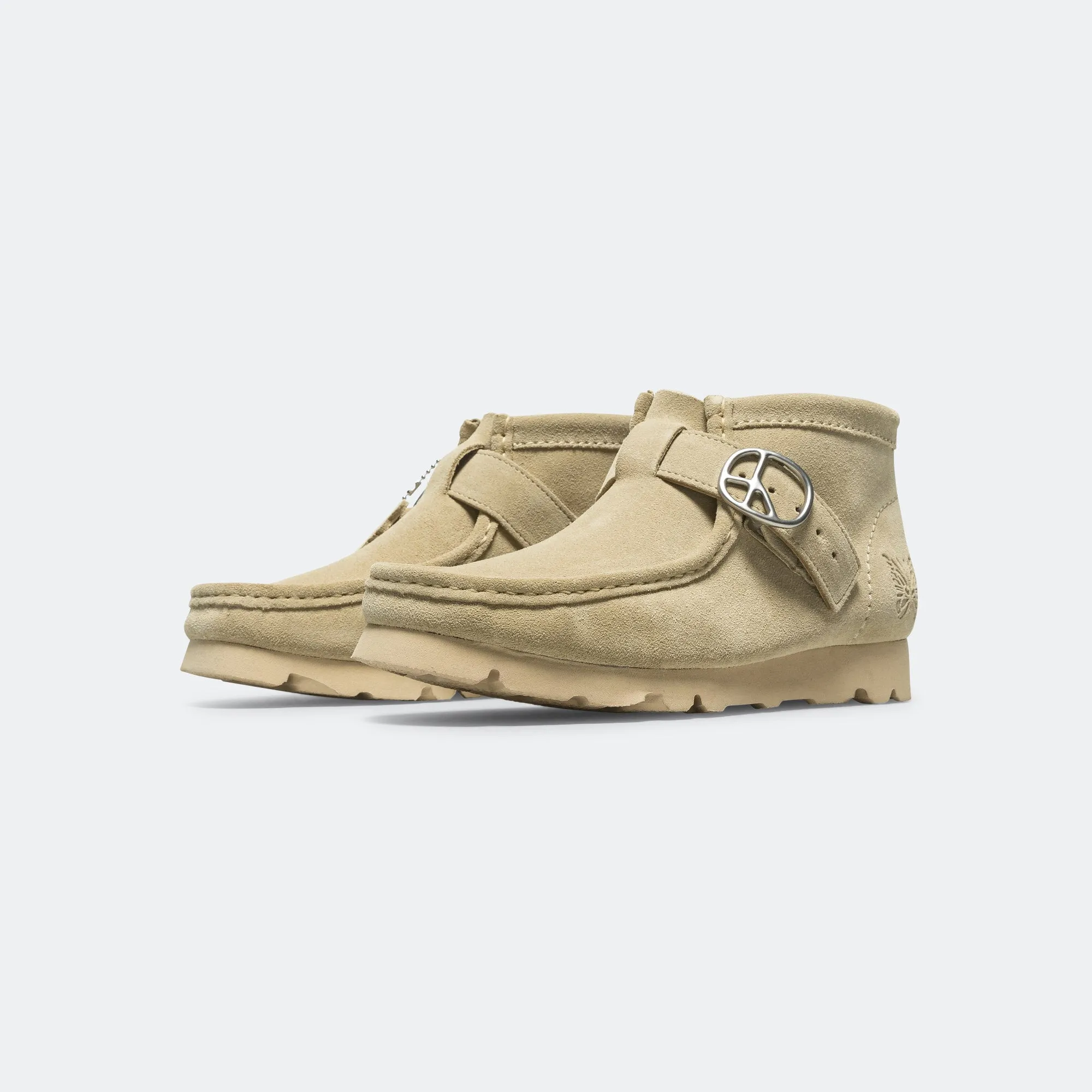 WallaStrap Boot x Needles - Maple Suede sports Walking Vibe