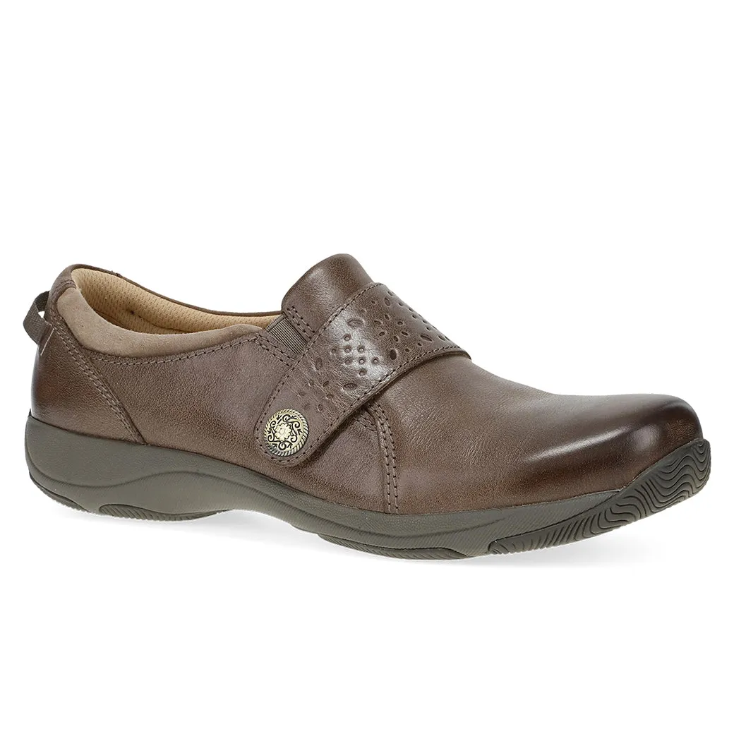 Womens Dansko Sallie in Stone Easy Clean Park Hike