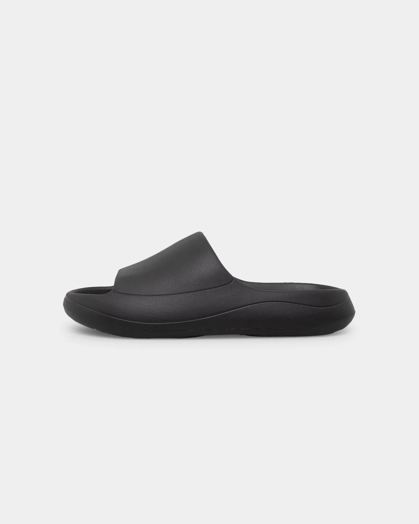Wide Path Elevn Clothing Co Wade Slide Black