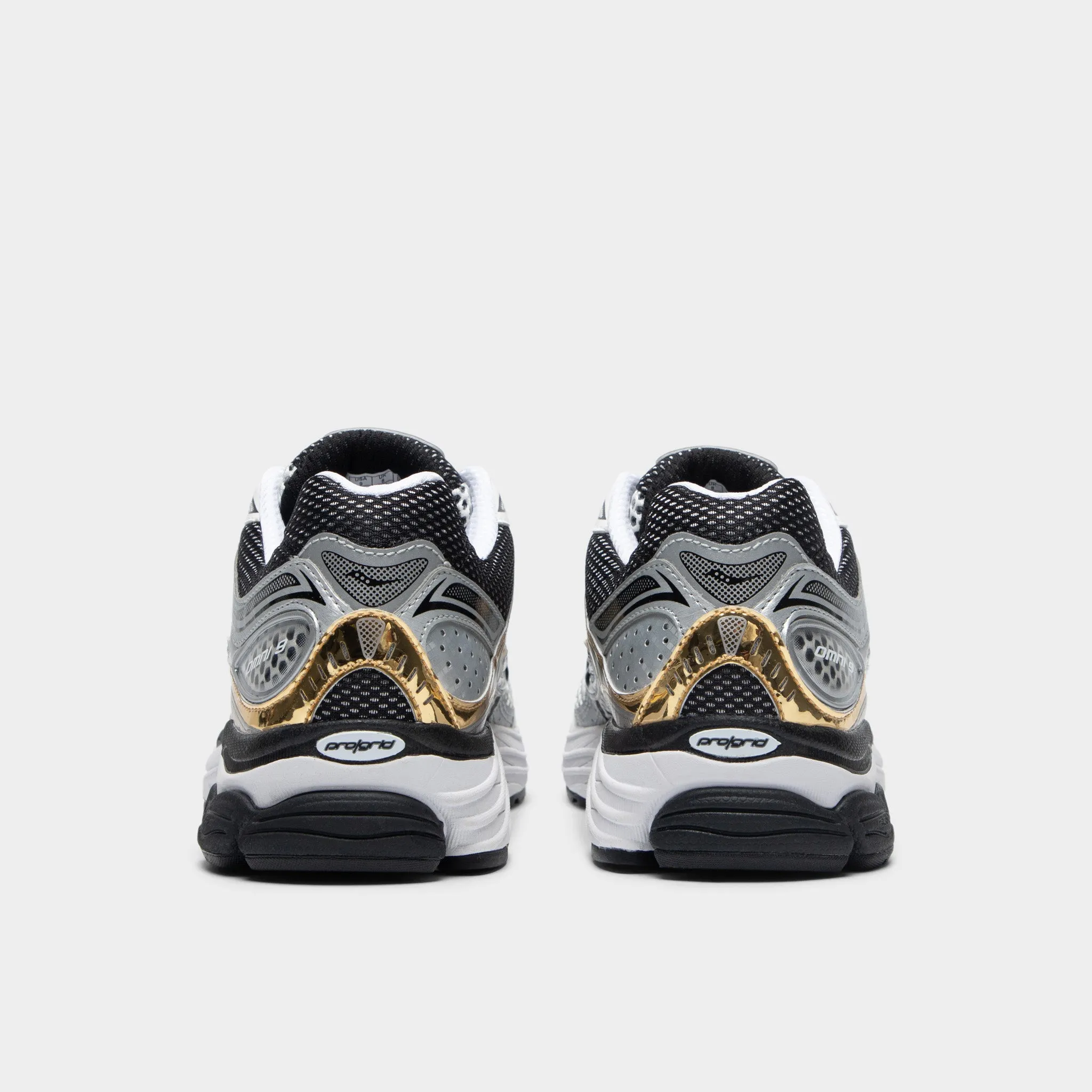 Style Go Saucony ProGrid Omni 9 Silver / Black - Gold