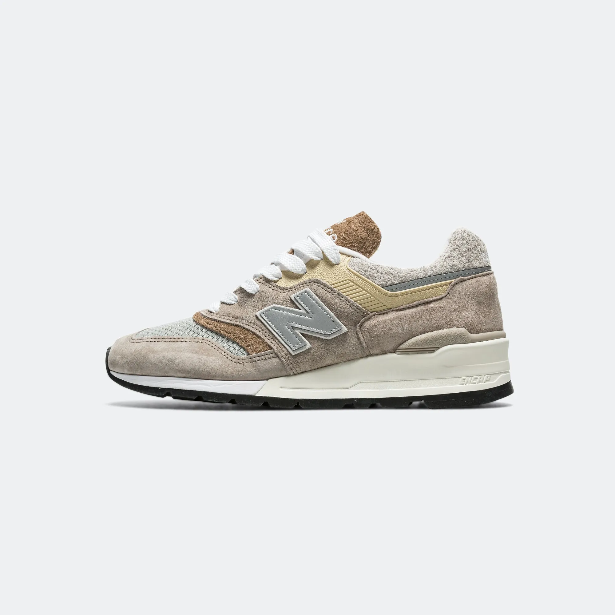Neutral Stride Design Street Choice U997MG