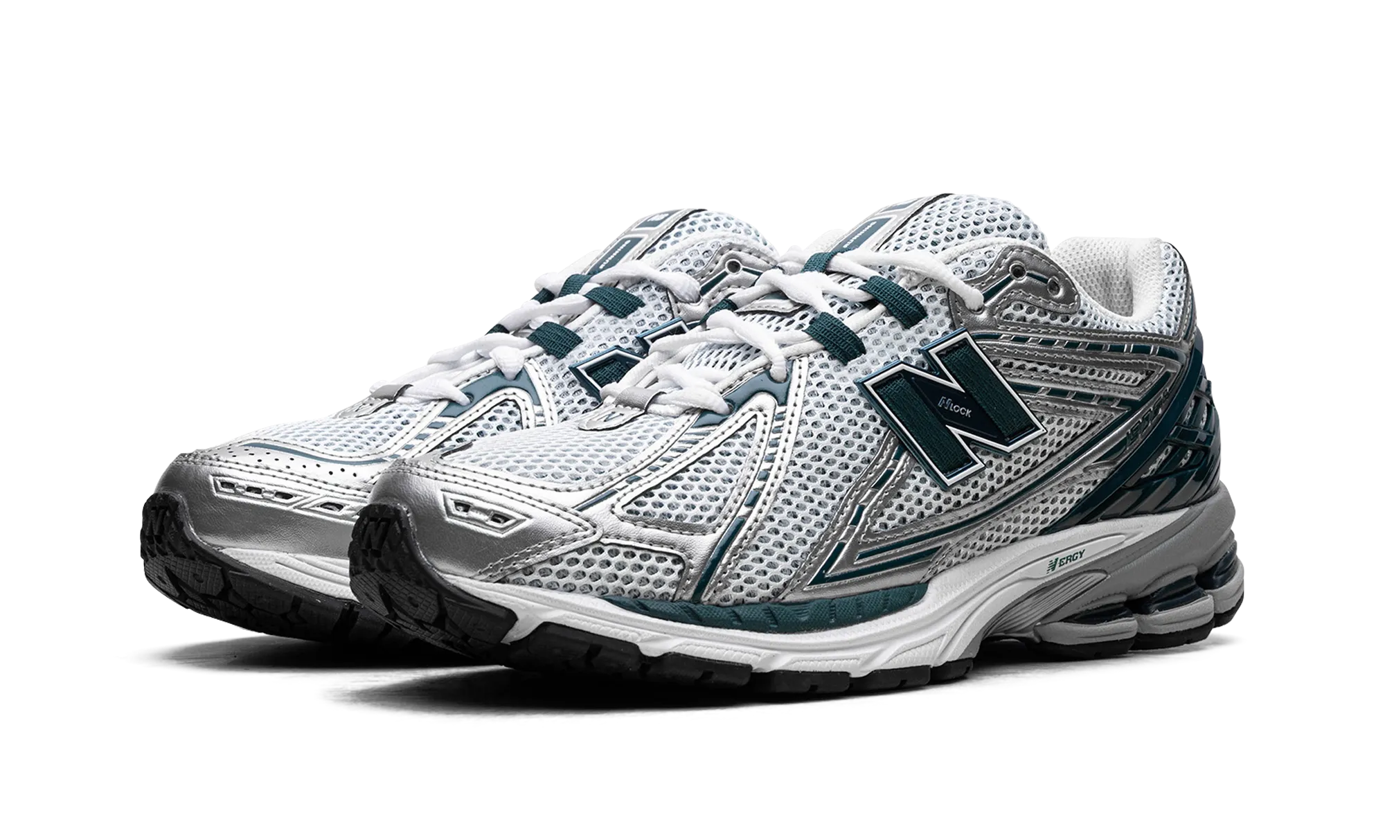 1906R "Silver Metallic Deep Ocean" running in a rural area shoes pre - run
